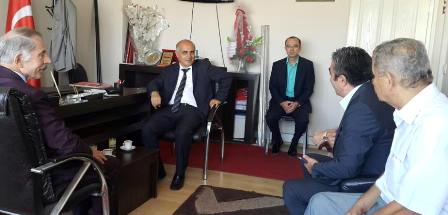  Kaymakam ve Belediye Başkanı`ndan CHP`ye Yıl Dönümü Ziyareti