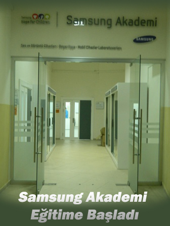 Samsung Akademi Bayrampaşa`da Eğitime Başladı