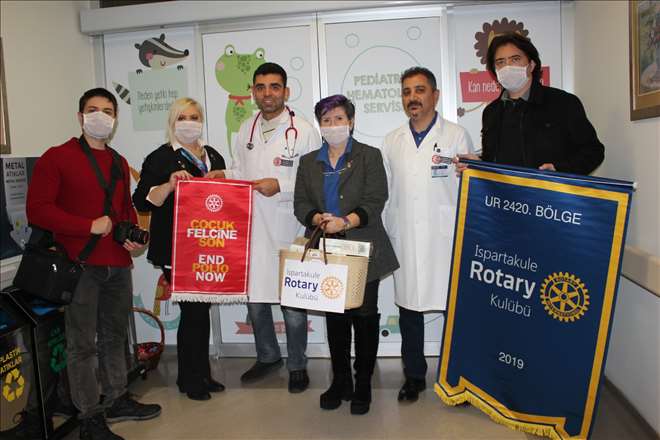 ROTARY KULÜBÜNDEN HASTA ZİYARETİ