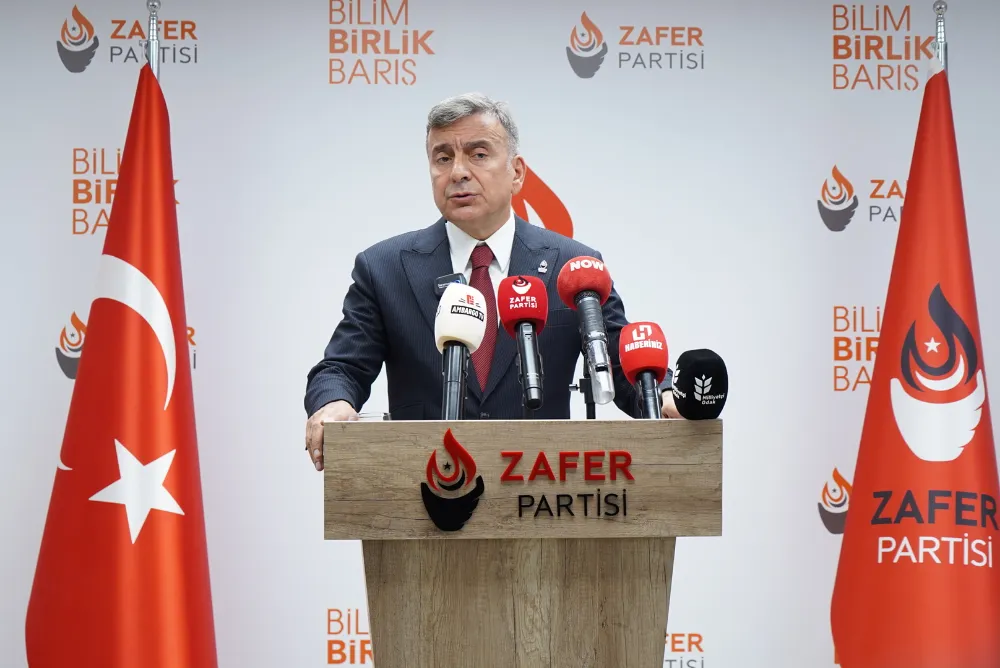 ZAFER PARTİSİ SÖZCÜSÜ AZMİ KARAMAHMUTOĞLU, ZAFER PARTİSİ’NİN HAFTALIK BASIN TOPLANTISINDA KONUŞTU