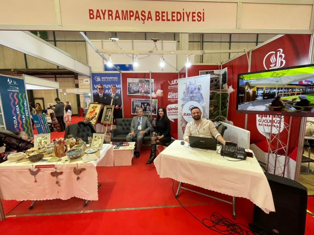 BAYRAMPAŞA BELEİDYESİ TÜYAP KİTAP FUARINDA