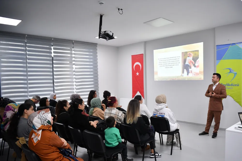  BEYLİKDÜZÜ’NDE “NESİLLER ARASI AKTARIM” SEMİNERİ DÜZENLENDİ