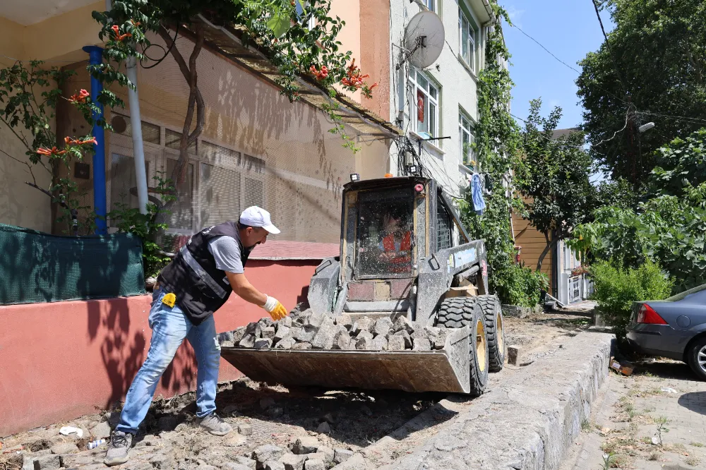 FEN İŞLERİ EKİPLERİ ÇALIŞMALARINI ARALIKSIZ SÜRDÜRÜYOR