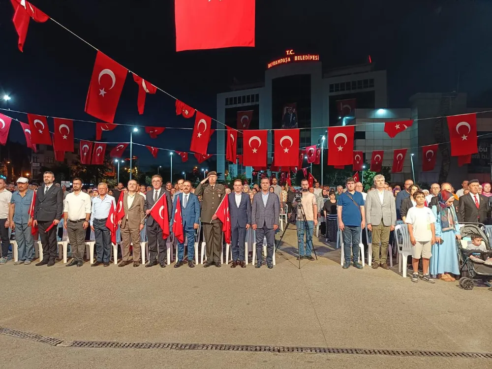 BAYRAMPAŞA,  “15 TEMMUZ GURURU VE HÜZNÜNÜ BİRLİKTE YAŞADI