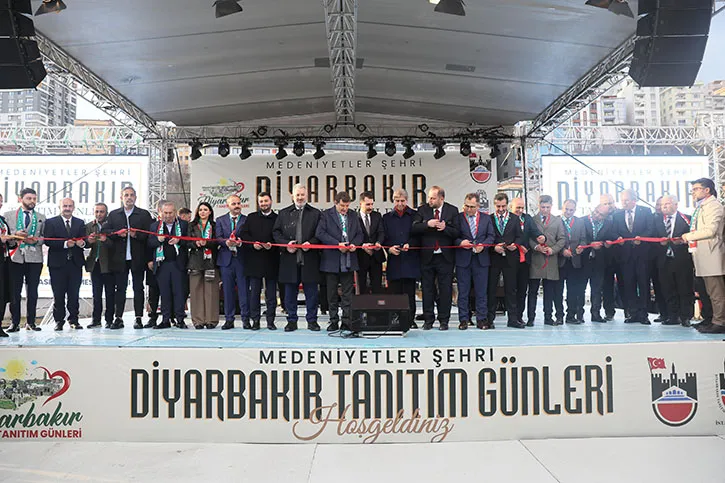 DİYARBAKIR TANITIM GÜNLERİ KÂĞITHANE YAPILDI