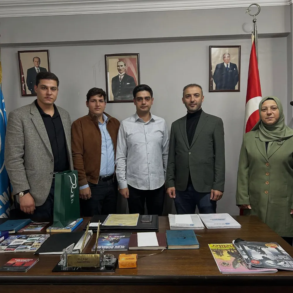 BAYRAMPAŞA YEŞİLAY VE ÜLKÜ OCAKLARI’NDAN ‘BAĞIMSIZ GENÇLİK’ İÇİN GÜÇ BİRLİĞİ