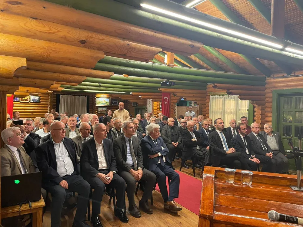 RUMELİ TÜRKLERİ VAKFI DEPREM SÖYLEŞİSİNE TBST DERNEĞİ