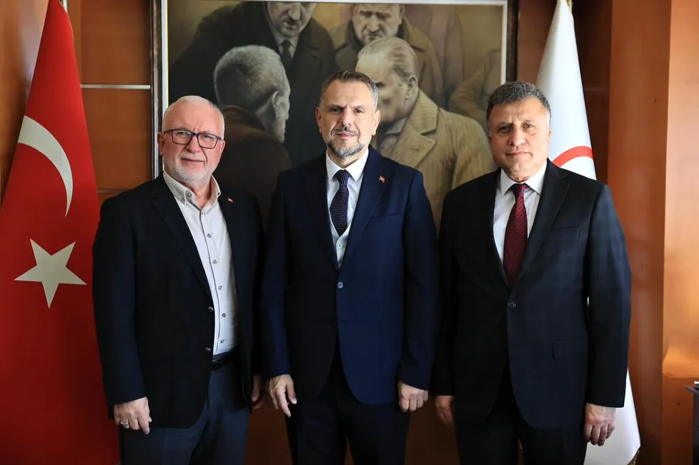 MKYK ÜYESİ BÜRGE VE İLÇE BAŞKANI ACAR