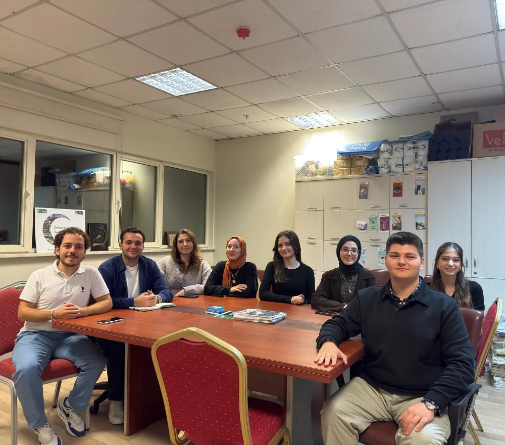 YEŞİLAY BAYRAMPAŞA GENÇLİĞİ