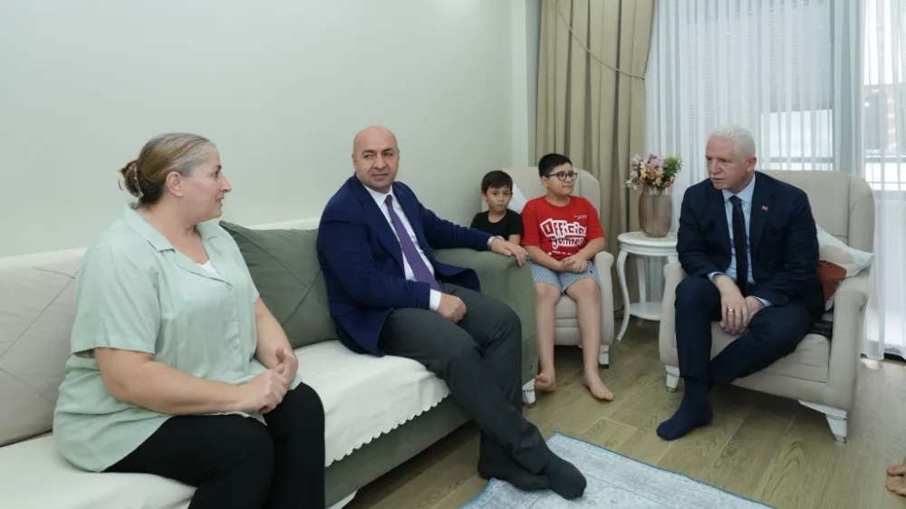 VALİ GÜL VE KAYMAKAM ÇİFTÇİ