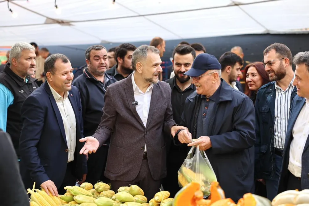 BAŞKAN VEKİLİ AKIN CUMA PAZARI