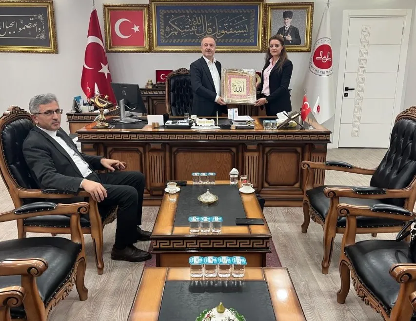 HALK EĞİTİM MERKEZİ MÜDÜRÜ