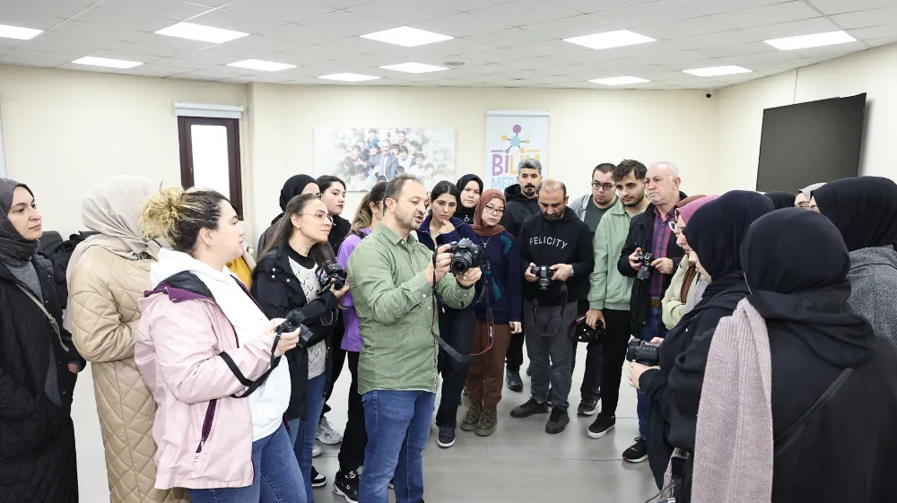 SULTANGAZİ BELEDİYESİ’NDEN FOTOĞRAF AKADEMİSİ