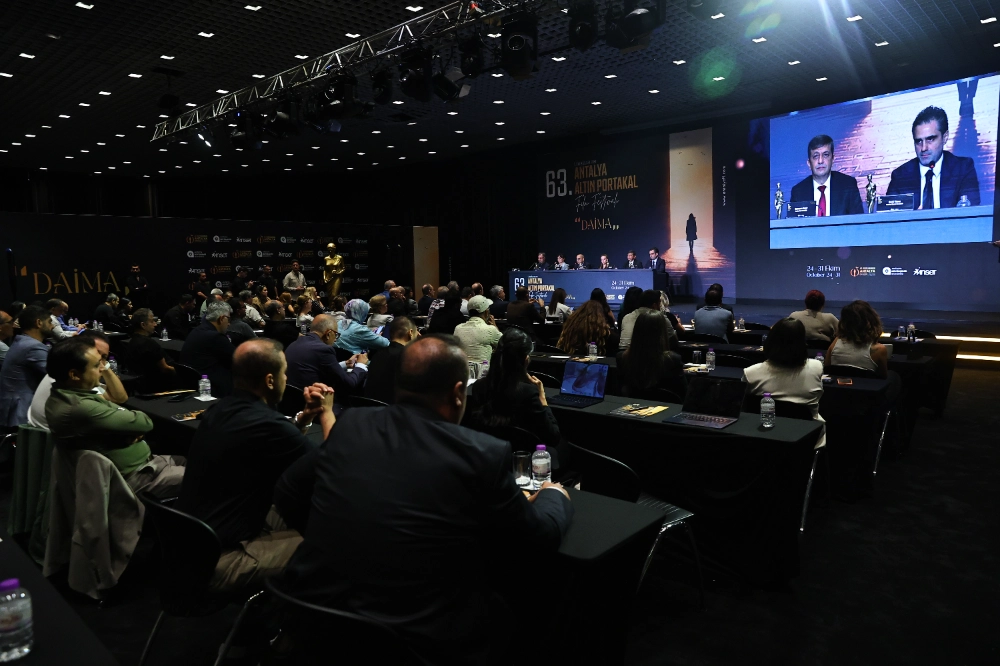 SİNEMANIN IŞIĞI “DAİMA” ALTIN PORTAKAL’DA PARLAYACAK