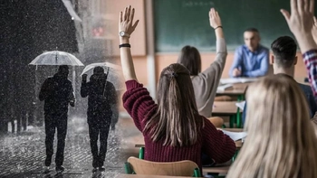 İSTANBUL'UN ARDINDAN 5 İLDE DAHA OKULLAR TATİL EDİLDİ