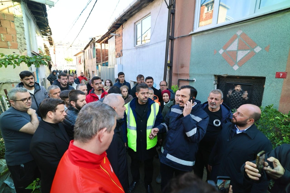 AK PARTİ İL BAŞKANLIĞINDAN SEL MAĞDURU VATANDAŞLARA ZİYARET