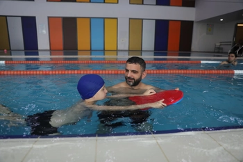 İBB'DEN ENGELLİ BİREYLERE SPORLA REHABİLİTASYON DESTEĞİ: 87 BİN KİŞİYE ULAŞILDI