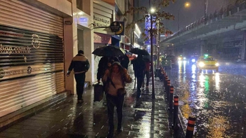 METEOROLOJİ'DEN UYARI: GÖK GÜRÜLTÜLÜ SAĞANAK VE FIRTINA 