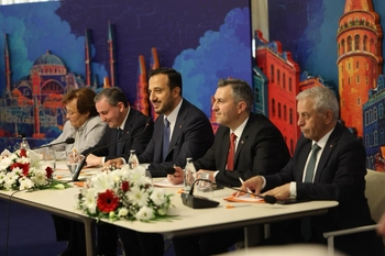 AK PARTİ ‘İSTANBUL’U DİNLİYORUZ’ PROJESİ SULTANBEYLİ’DEN BAŞLADI