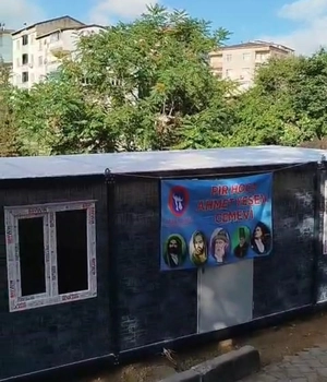 GAZİOSMANPAŞA’DA CEMEVİ TARTIŞMASI: PARK ALANINA KONTEYNER İDDİASI