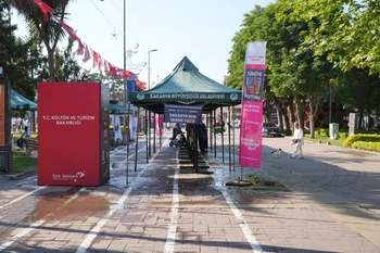 SAKARYA KÜLTÜR YOLU FESTİVALİ SEKİZİNCİ GÜNÜNDE DE KÜLTÜR VE SANAT DOLU ETKİNLİKLERLE DEVAM ETTİ