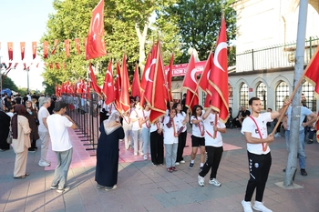 SULTANGAZİLİLER 15 TEMMUZ’DA YİNE DEMOKRASİ NÖBETİNDEYDİ 