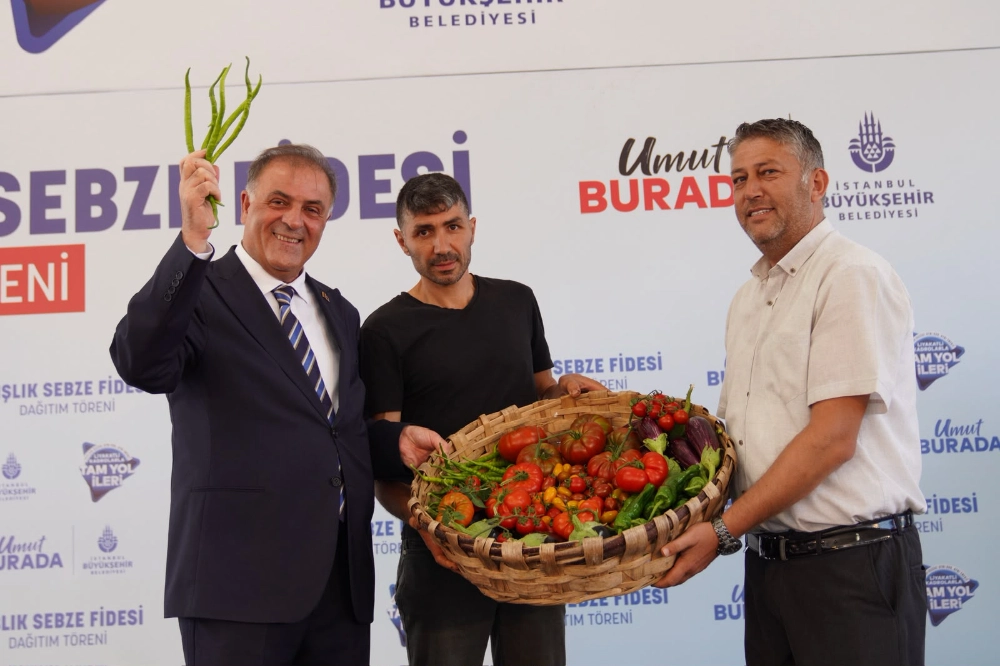 İBB’DEN; ÇİFTÇİLERE ÜCRETSİZ KIŞLIK SEBZE FİDESİ!