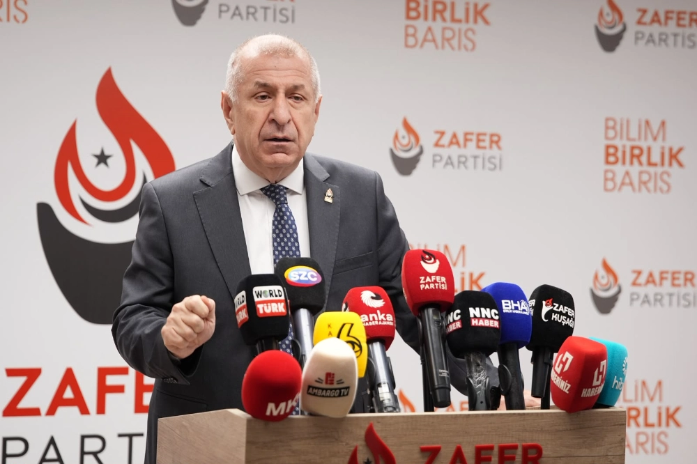 ÖZDAĞ'DAN SERT ÇIKIŞ: "ÇERÇEVE YASA İKİNCİ SEVR'DİR, TÜRKİYE BÖLÜNME SÜRECİNE SOKULUYOR"