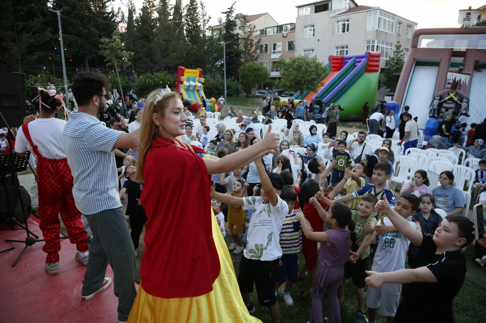 NİŞANCI VE DEFTERDAR’DA ÇOCUKLAR YAZ ŞENLİĞİ’NDE BULUŞTU
