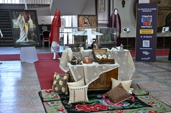 ERZURUM’DA GELENEKTEN EDEBİYATA KÜLTÜR VE SANAT BULUŞMASI