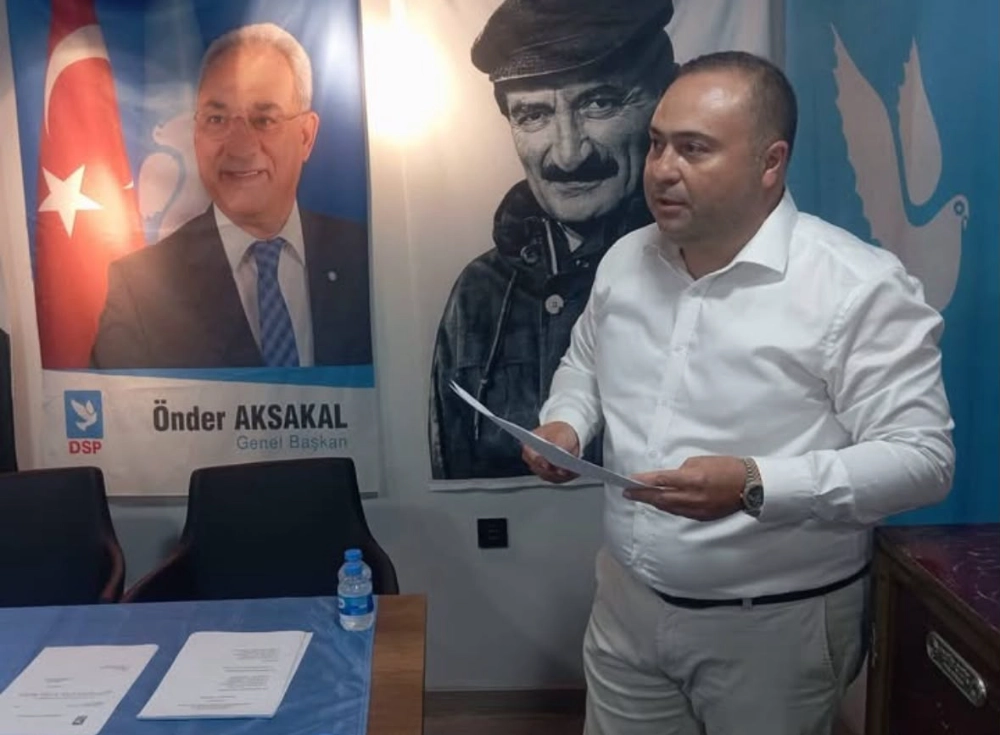 DSP BAYRAMPAŞA İLÇE KONGRESİ YAPILDI: CENK ÇINAR İLÇE BAŞKANI SEÇİLDİ