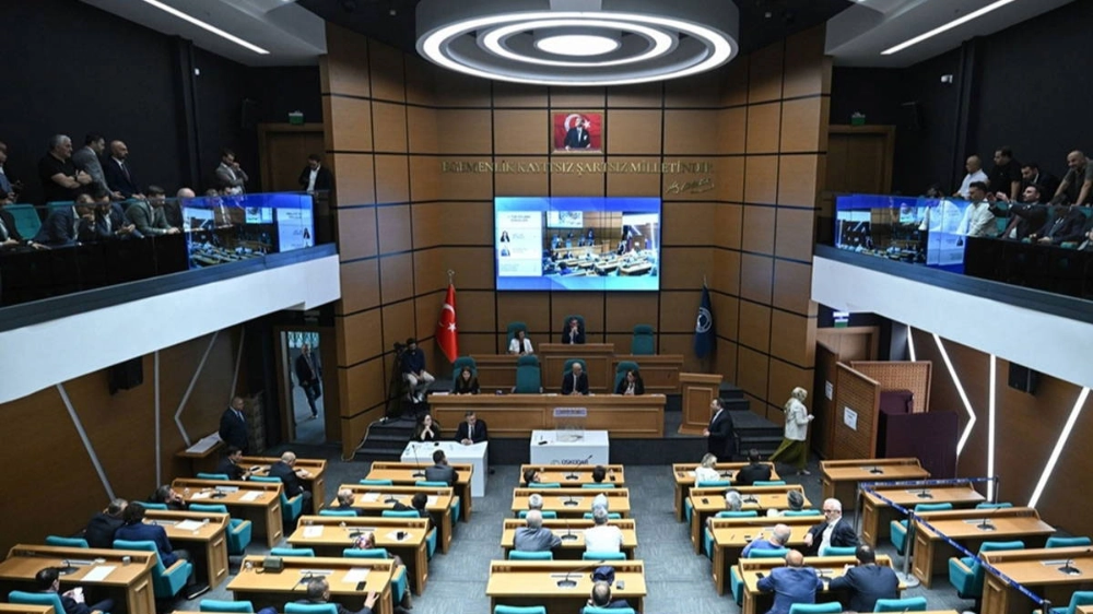 ÜSKÜDAR BELEDİYE VEKİLİ SEÇİMİ İPTAL EDİLDİ