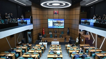 ÜSKÜDAR BELEDİYE VEKİLİ SEÇİMİ İPTAL EDİLDİ