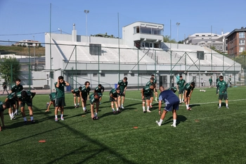 ARNAVUTKÖY BELEDİYESPOR’DA ŞAMPİYON GENÇLER A TAKIMDA