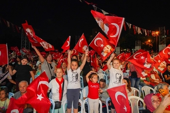 30 Ağustos Zafer Bayramı Beylikdüzü’nde Coşkuyla Kutlandı