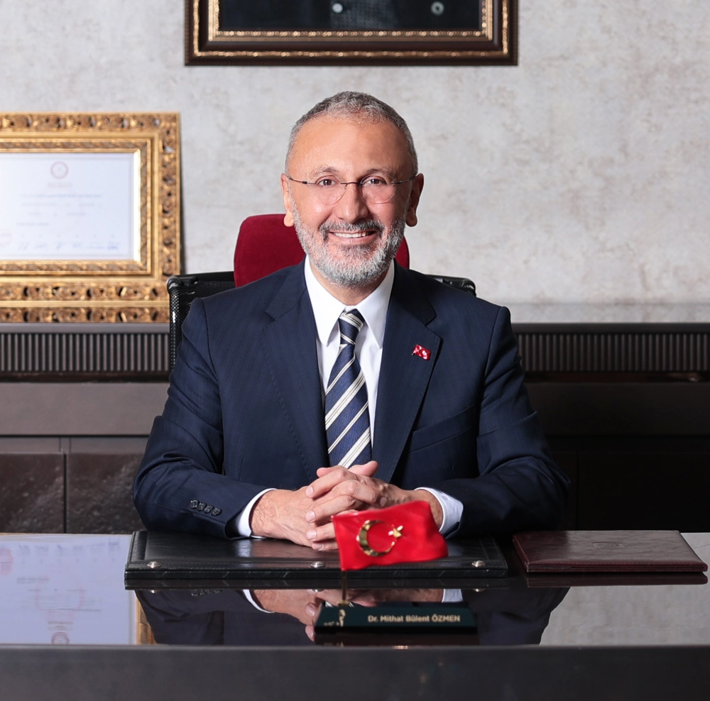 DR. MİTHAT BÜLENT ÖZMEN İDDİALARA NOKTAYI KOYDU: “MAZBATAMI ALDIĞIM GÜN PARTİ ROZETİMİ ÇIKARDIM.”