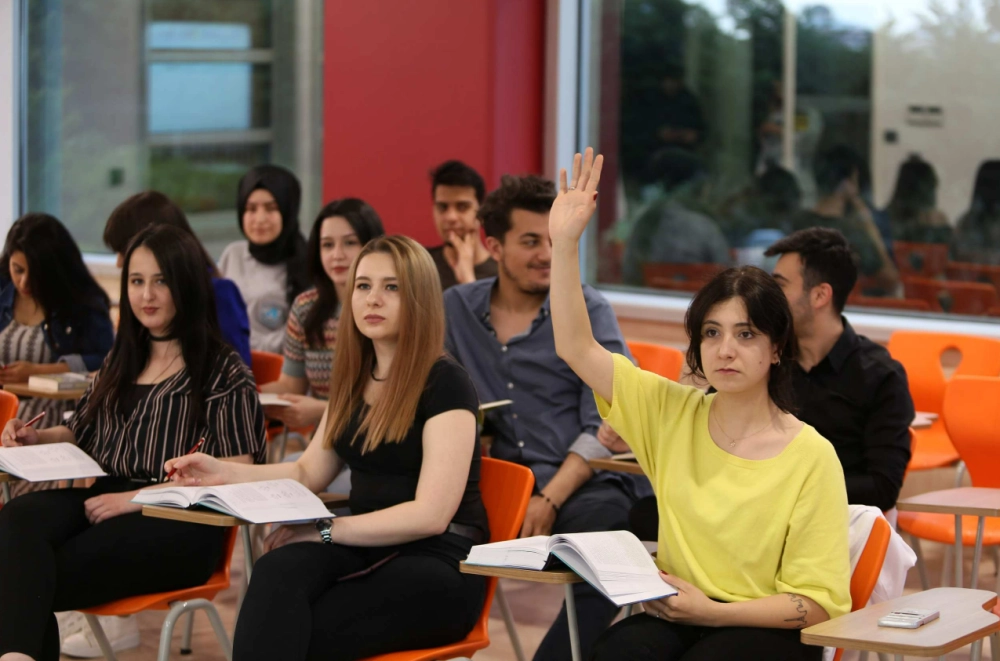 ÜSKÜDAR ÜNİVERSİTESİ SHMYO'DA 3+1 DÖNEMİ BAŞLIYOR!