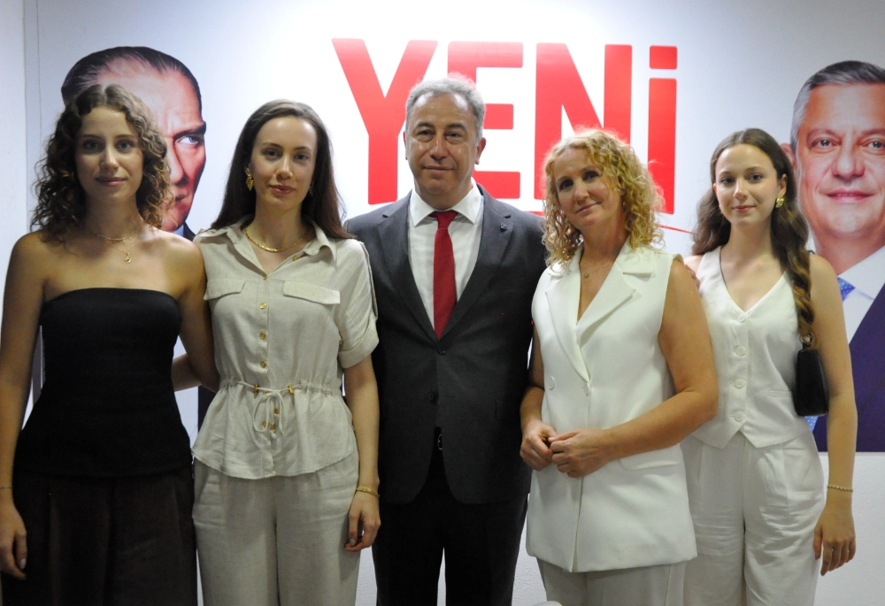 AV. LEVENT SEVİNDİ YENİ PARTİ BAYRAMPAŞA İLÇE BAŞKAN ADAYLIĞINI AÇIKLADI