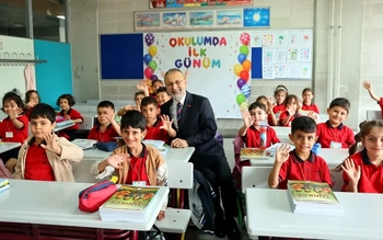 EYÜPSULTANDA İLKÖĞRETİM HAFTASI HEYECANINI