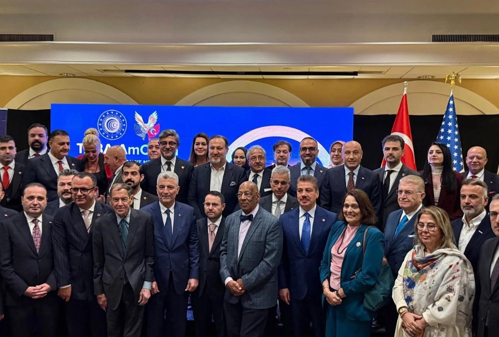 TÜRK VE ABD İŞ VE SİYASET DÜNYASI NEW YORK’TA BİR ARAYA GELDİ