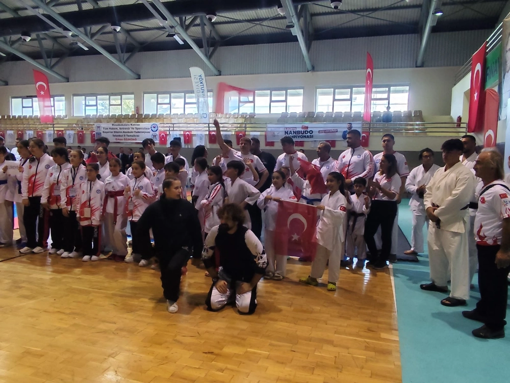 KARŞIYAKALI SPORCU "AHMET CAN" DÜNYA ÜÇÜNCÜSÜ OLDU
