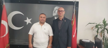 DSP BAYRAMPAŞA’DAN CHP BAYRAMPAŞA’YA HAYIRLI OLSUN ZİYARETİ