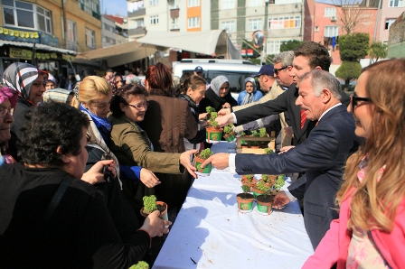 BAYRAMPAŞA FESLEĞEN KOKUYOR